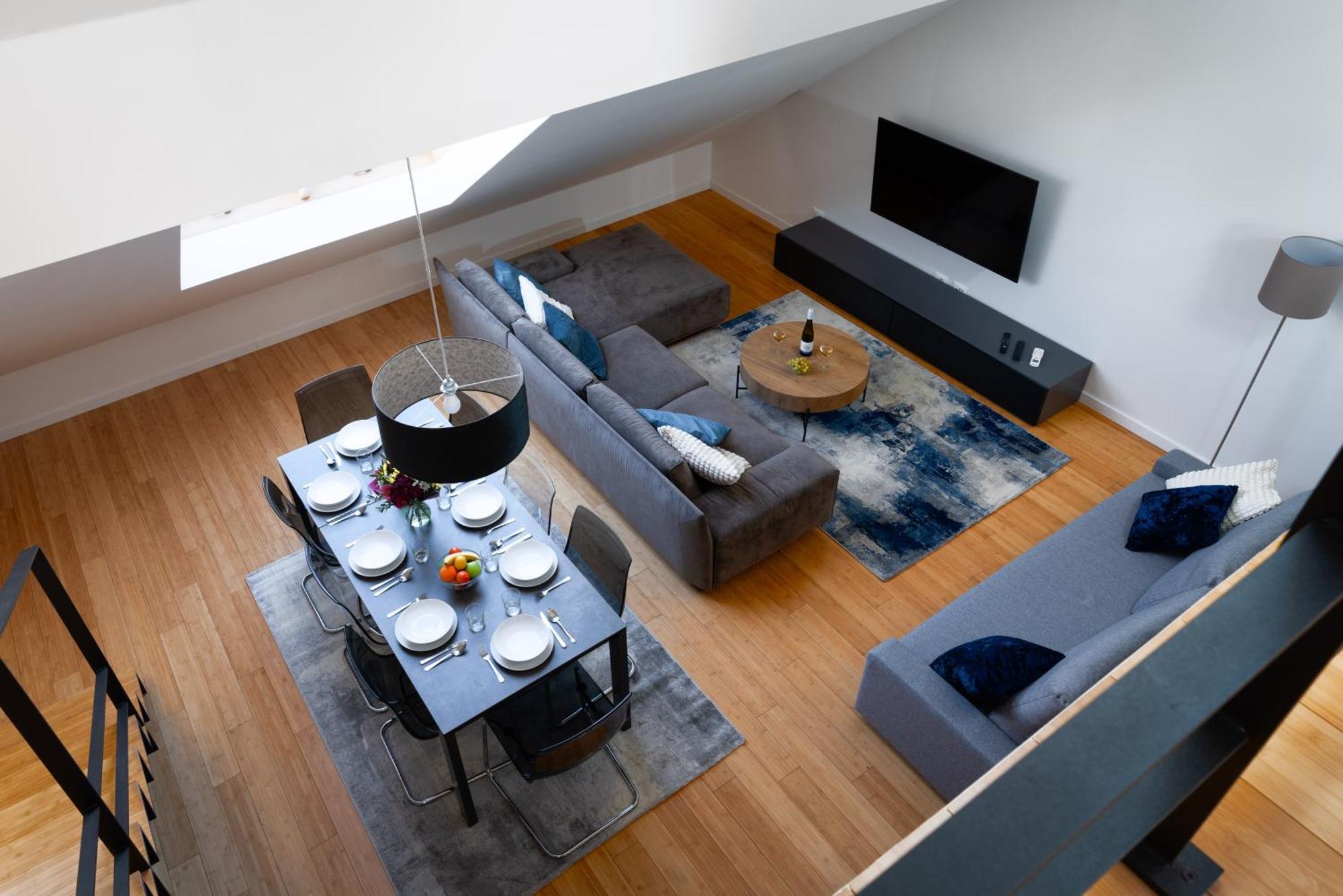 Two-Level Apart With A Terrace Near The Vltava River Praag Buitenkant foto