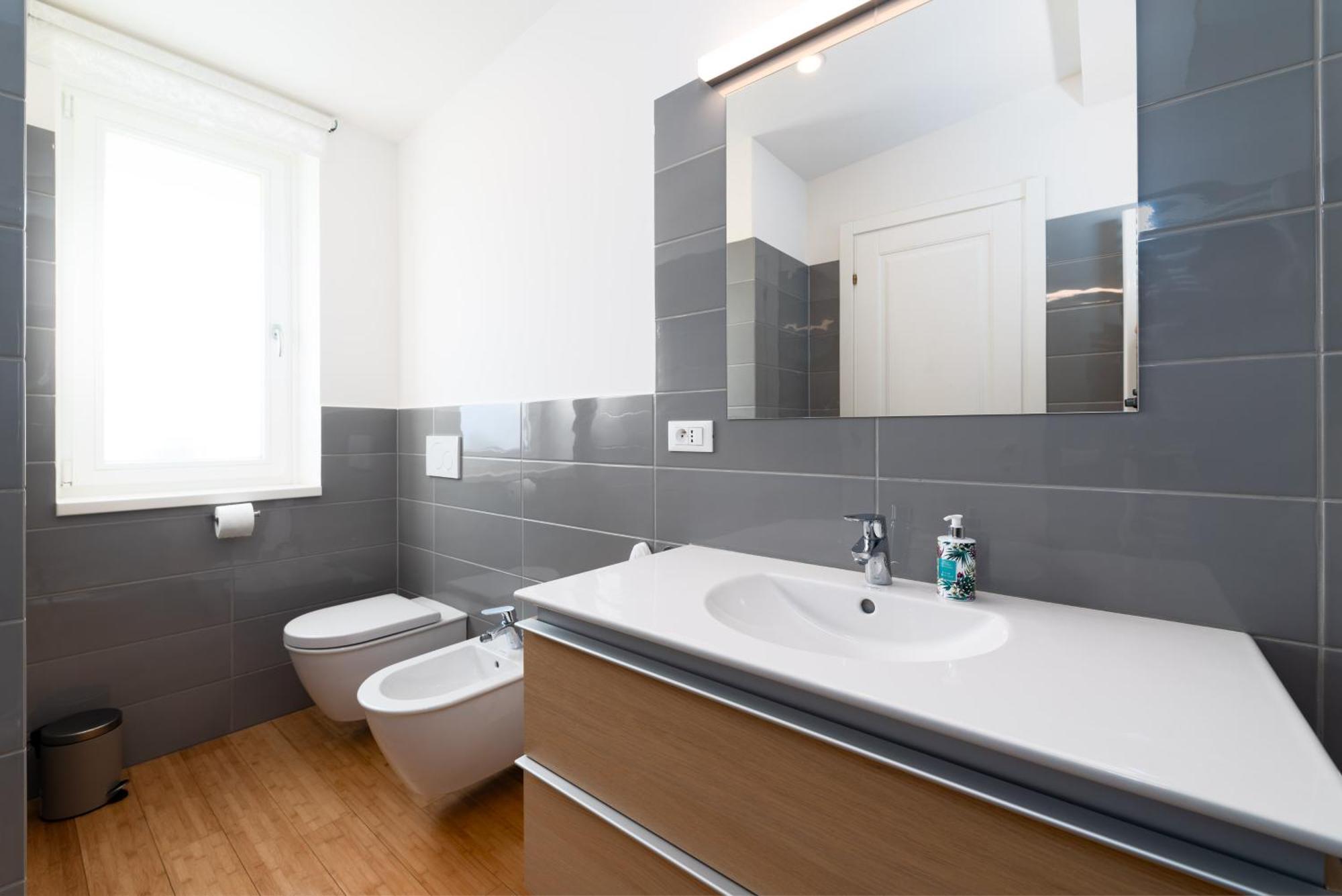 Two-Level Apart With A Terrace Near The Vltava River Praag Buitenkant foto